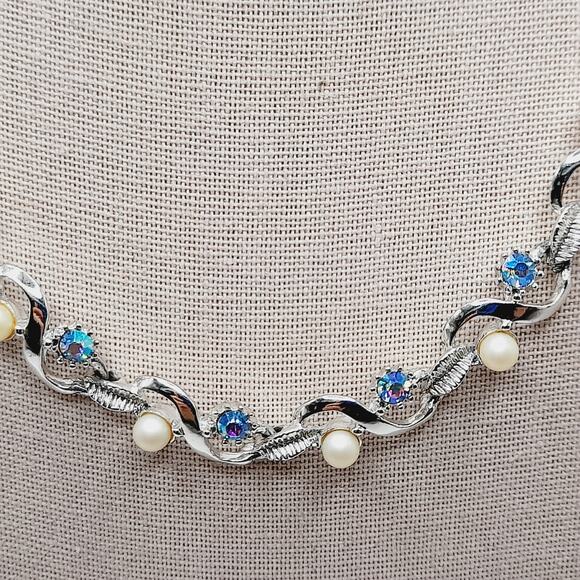 Vintage AB Rhinestone Faux Pearl Choker Necklace 18 Inch - Picture 4 of 9